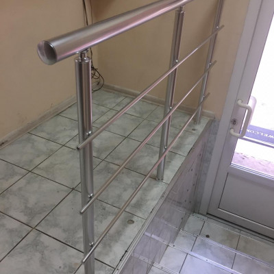 Алюминиевый профиль серебро глянец